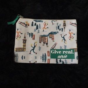 American Eagle pouch.